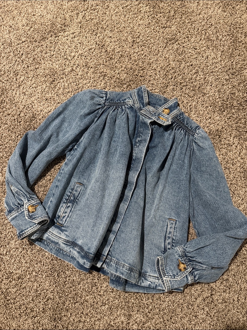 Scoop Cropped Ruched Jacket